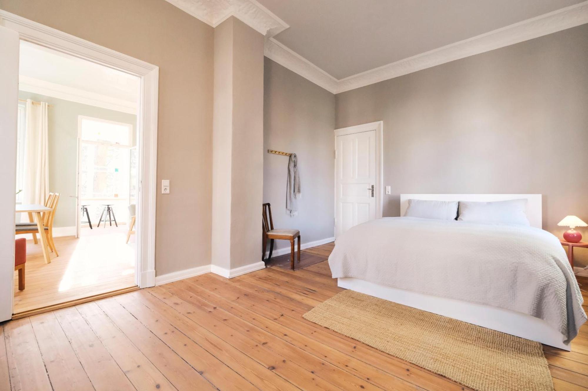 Villa Rosa - Charmante, Grosse Altbauwohnung フレンスブルク エクステリア 写真
