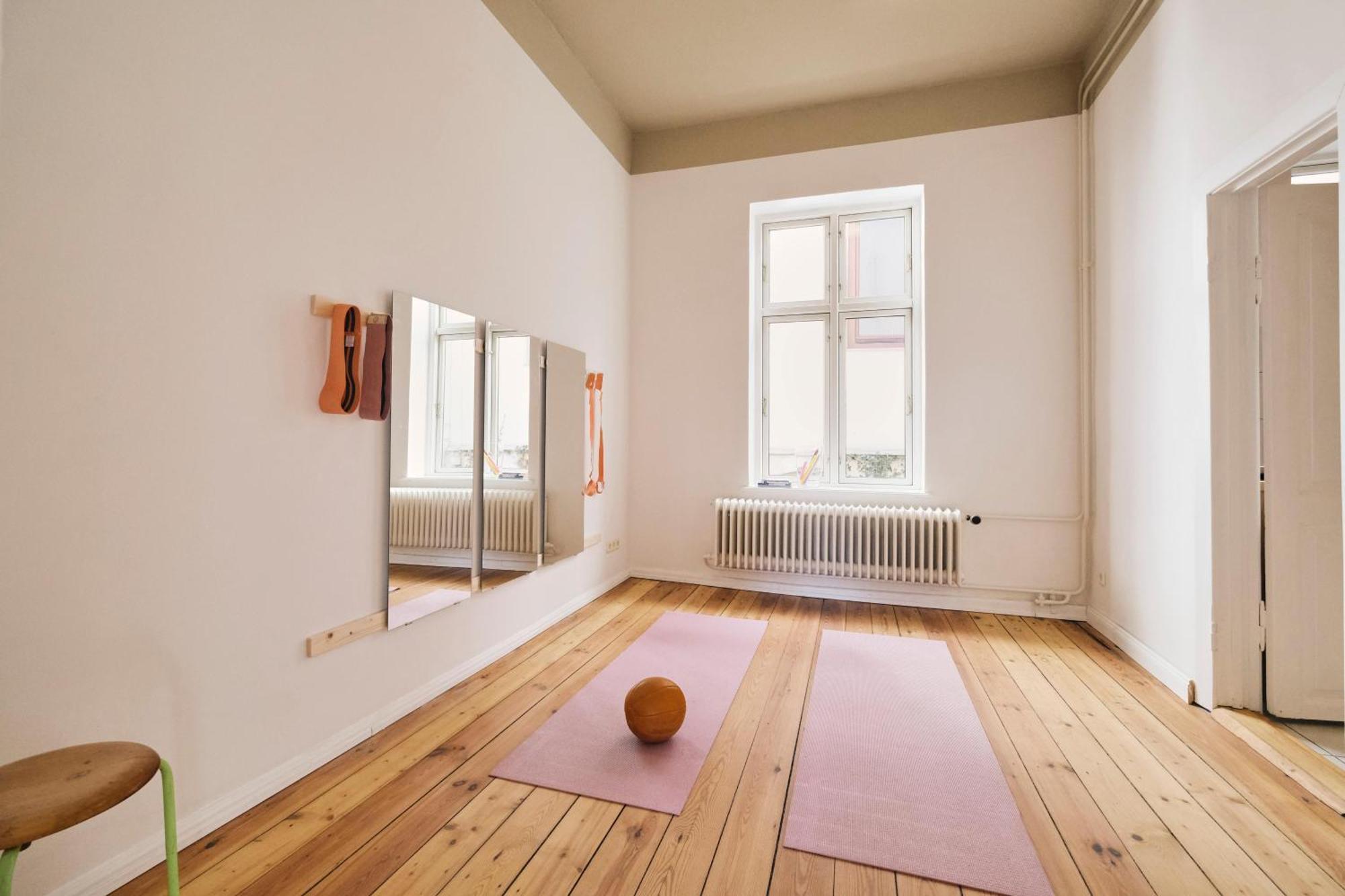 Villa Rosa - Charmante, Grosse Altbauwohnung フレンスブルク エクステリア 写真