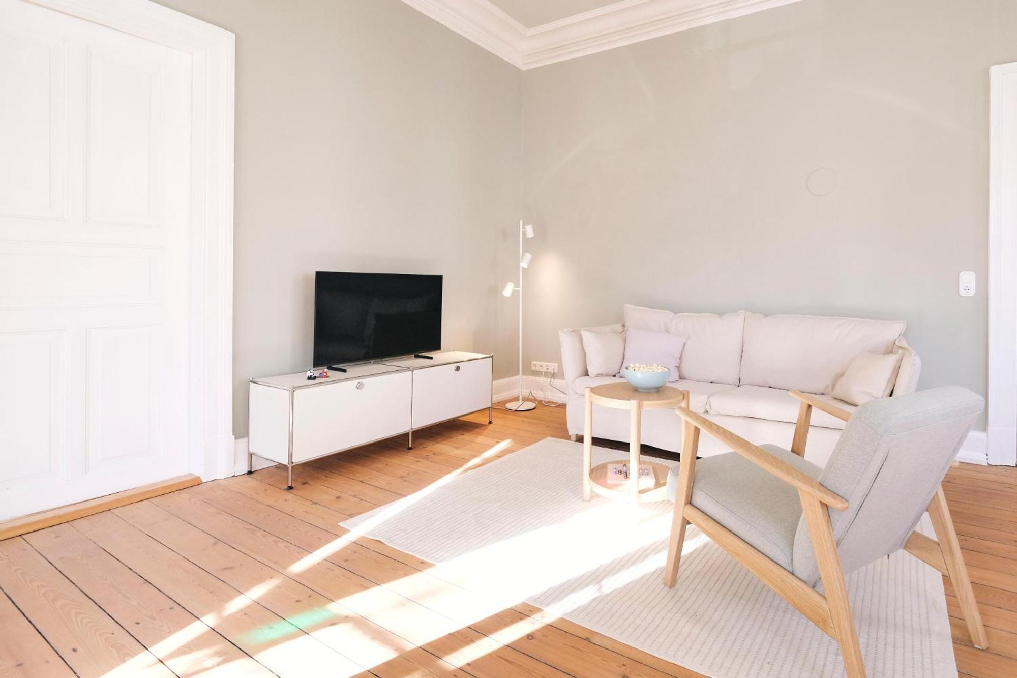 Villa Rosa - Charmante, Grosse Altbauwohnung フレンスブルク エクステリア 写真
