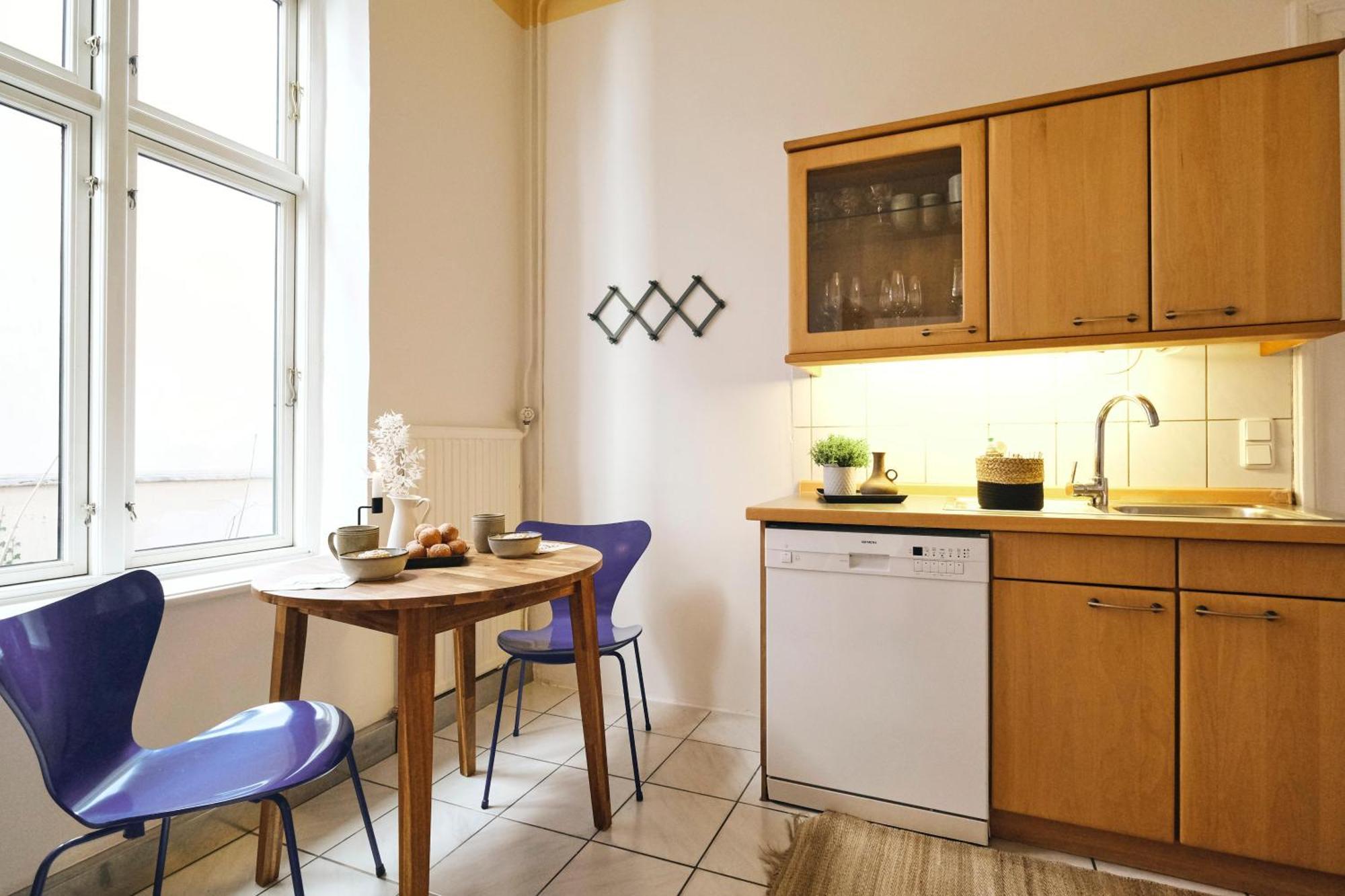 Villa Rosa - Charmante, Grosse Altbauwohnung フレンスブルク エクステリア 写真